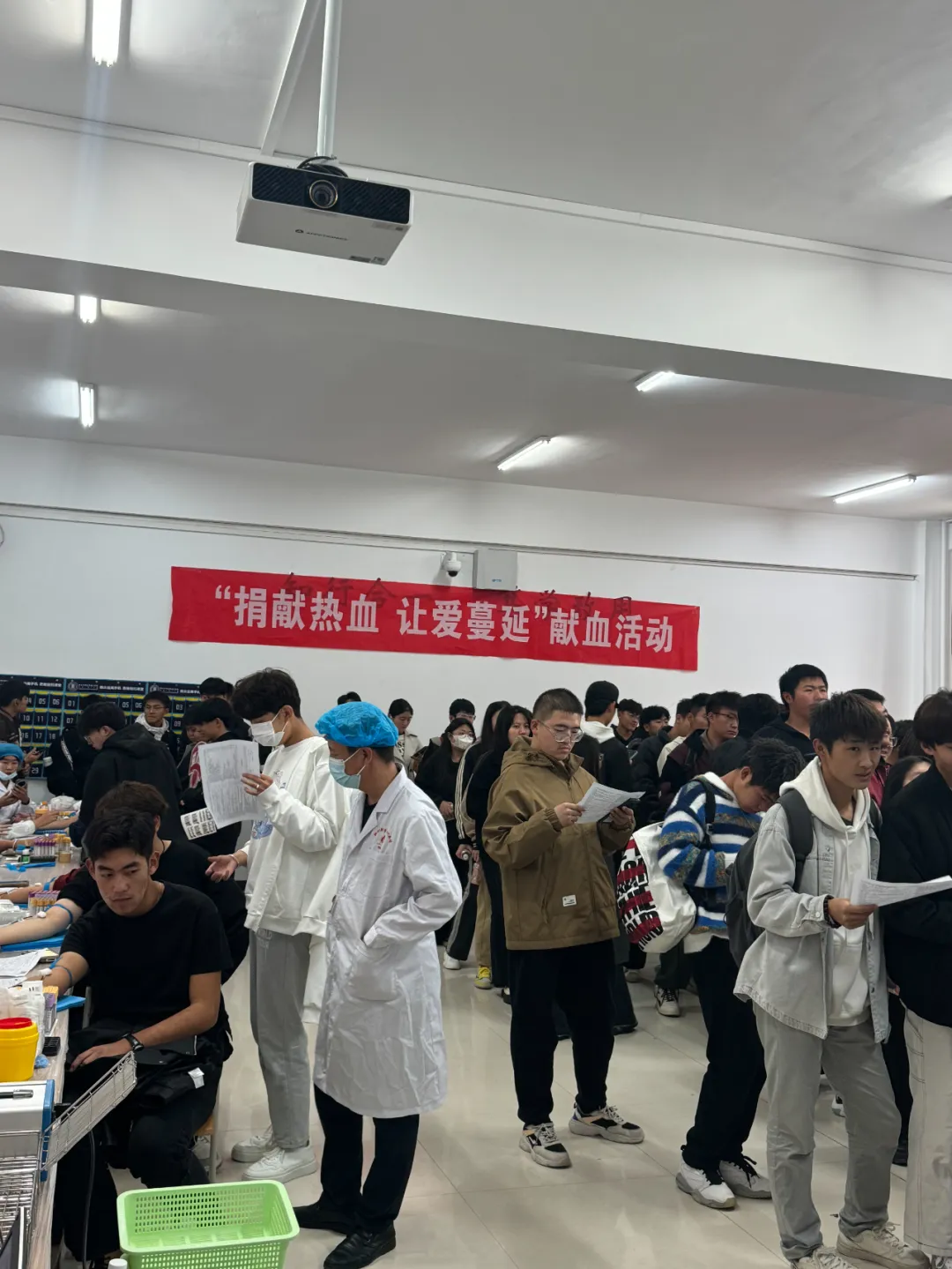 ea283ba3-1d16-4551-a910-198c7169e496.jpg